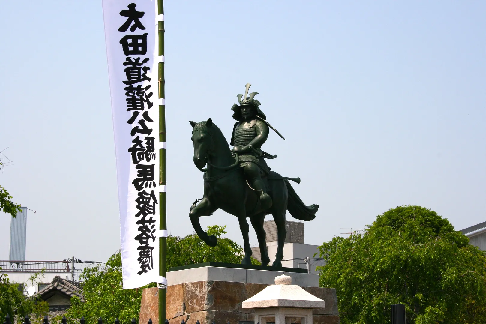 芳林寺の太田道灌像