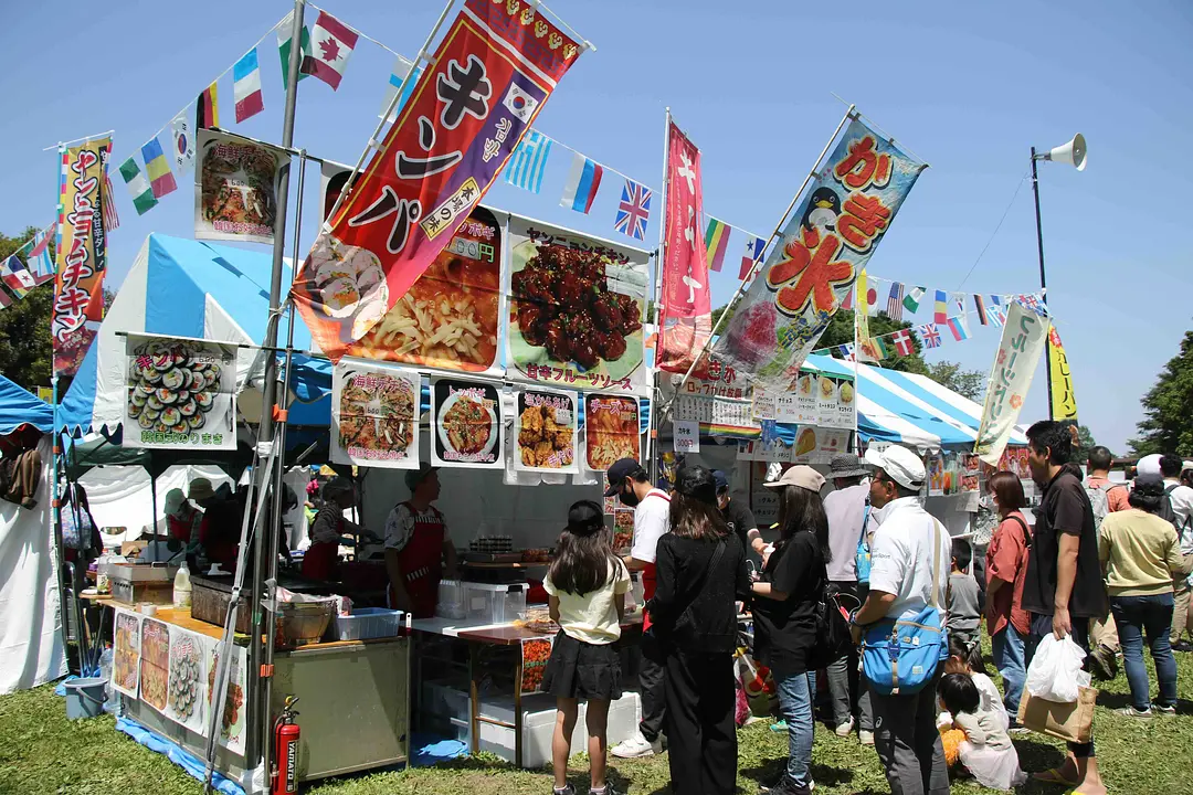 過去の国際友好フェアの様子