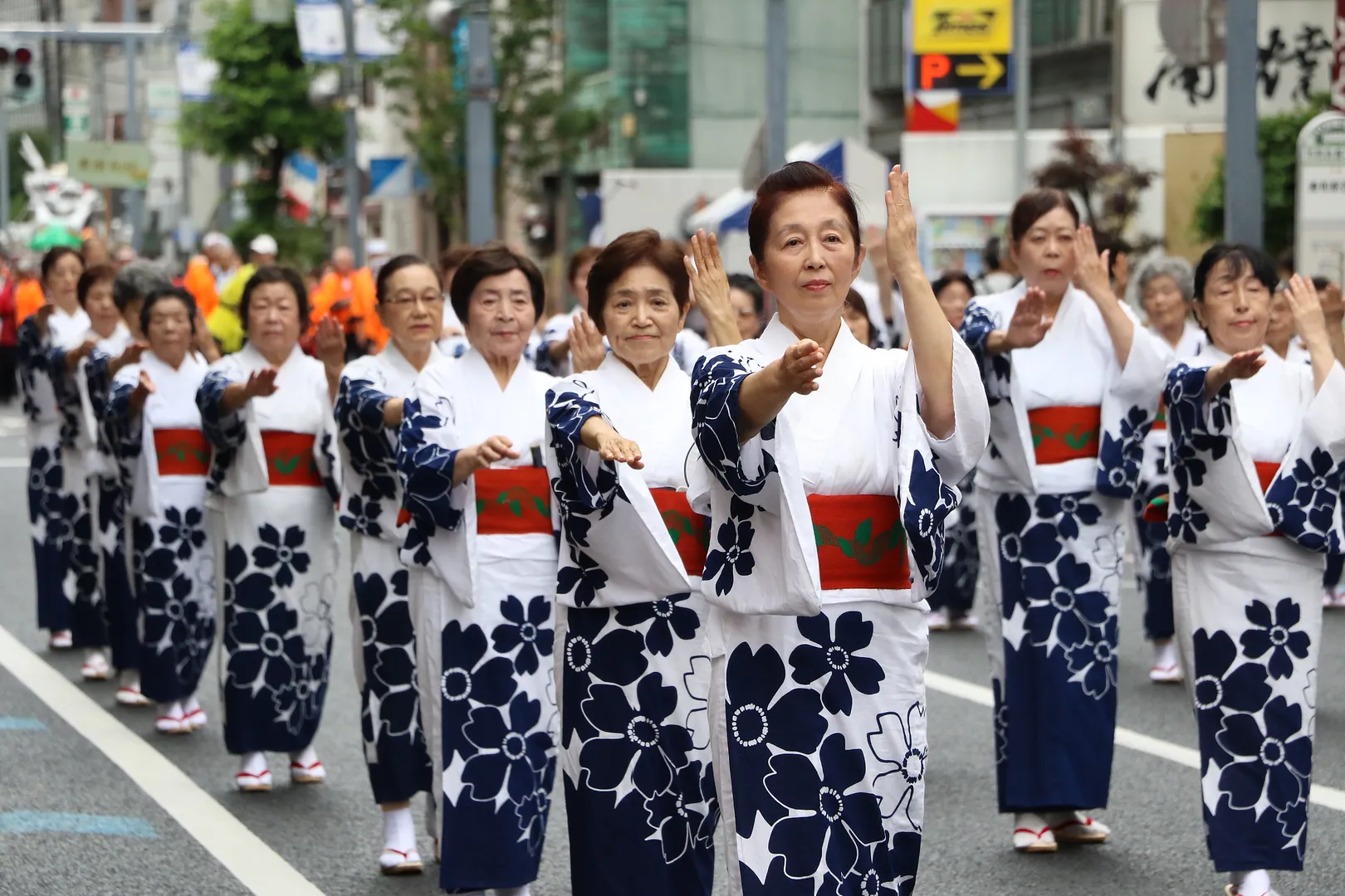 過去の浦和おどりの様子