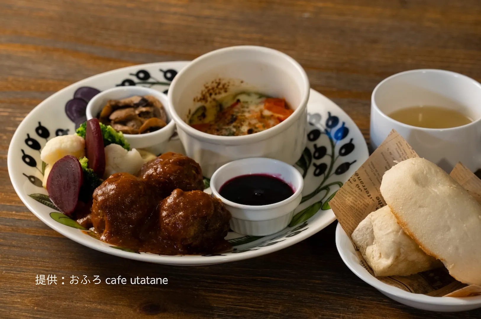 おふろcafeママの手ごねミートボールプレート